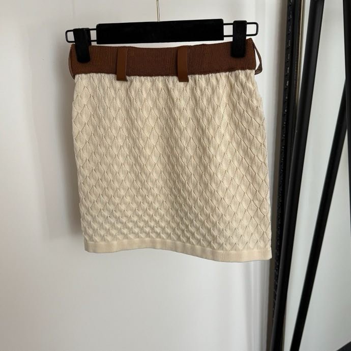 Костюм женский фото 3