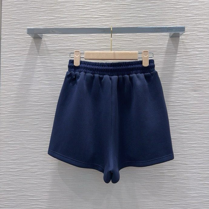 Костюм жіночий фото 3