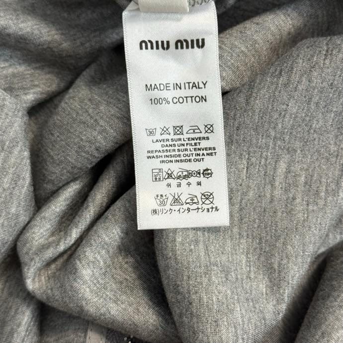 Костюм жіночий фото 3