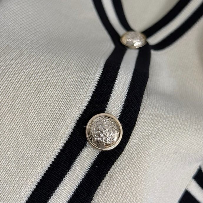 Costume female фото 3