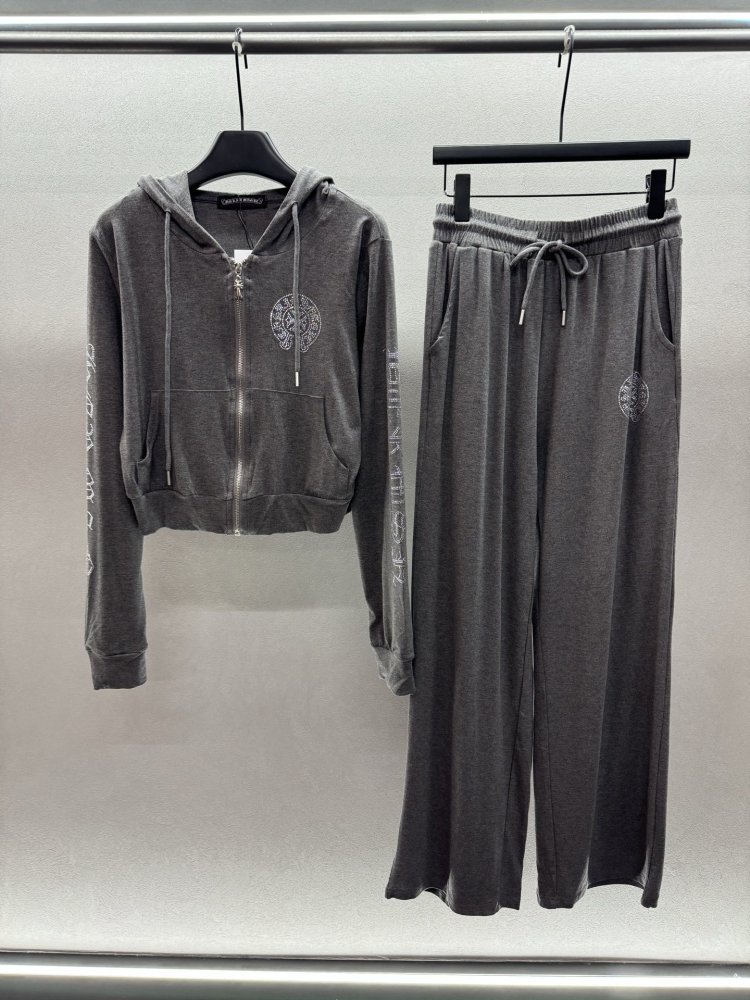 Costume female фото 3