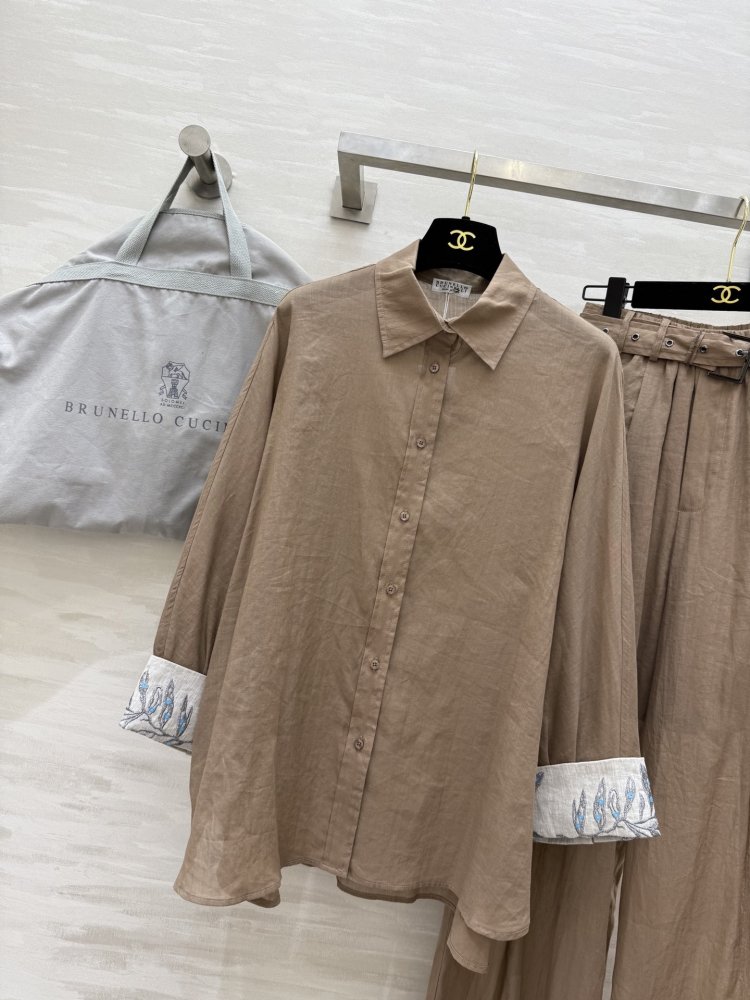 Костюм жіночий фото 3