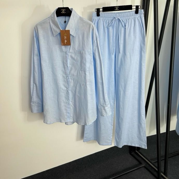 Костюм женский фото 3