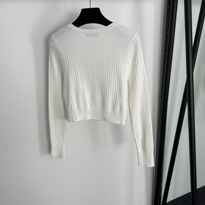 Костюм жіночий фото 3