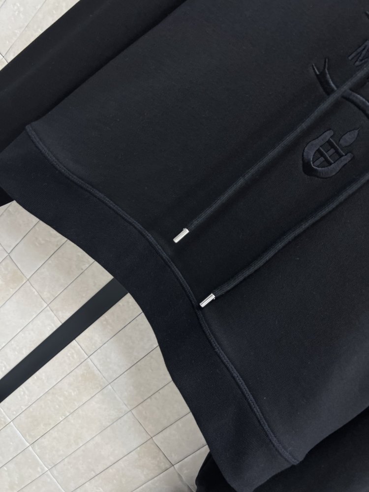 Костюм женский фото 3