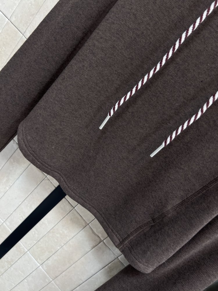 Костюм женский фото 3