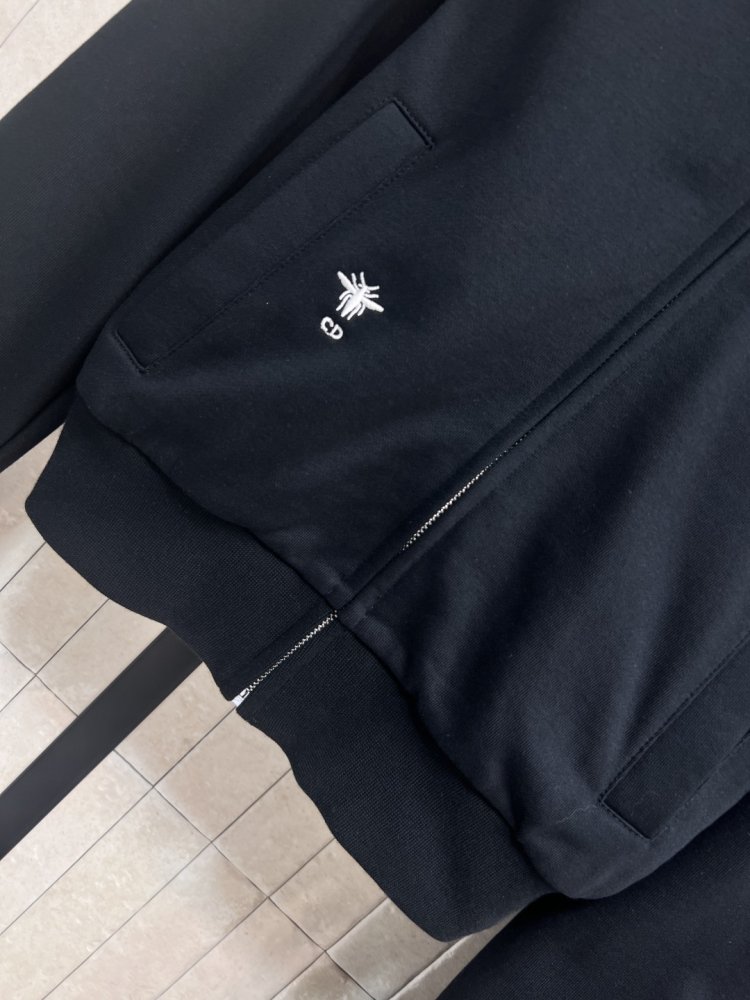 Костюм женский фото 3