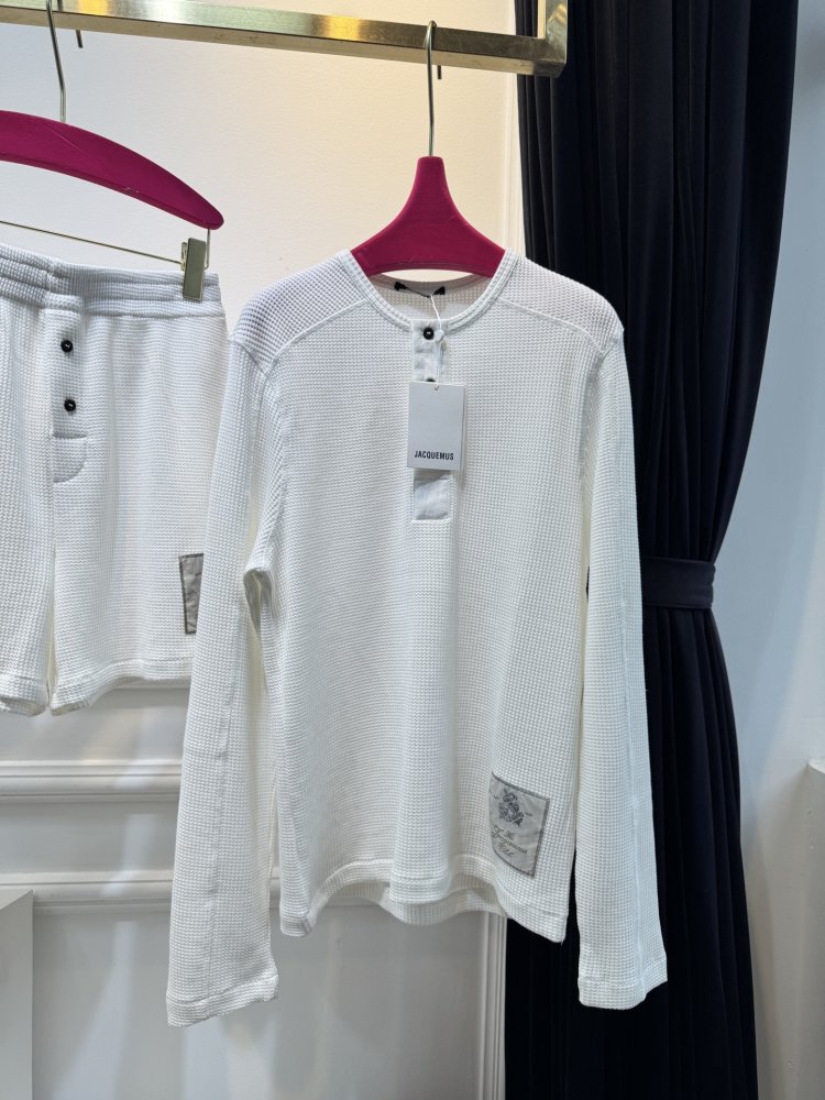 Костюм жіночий фото 3