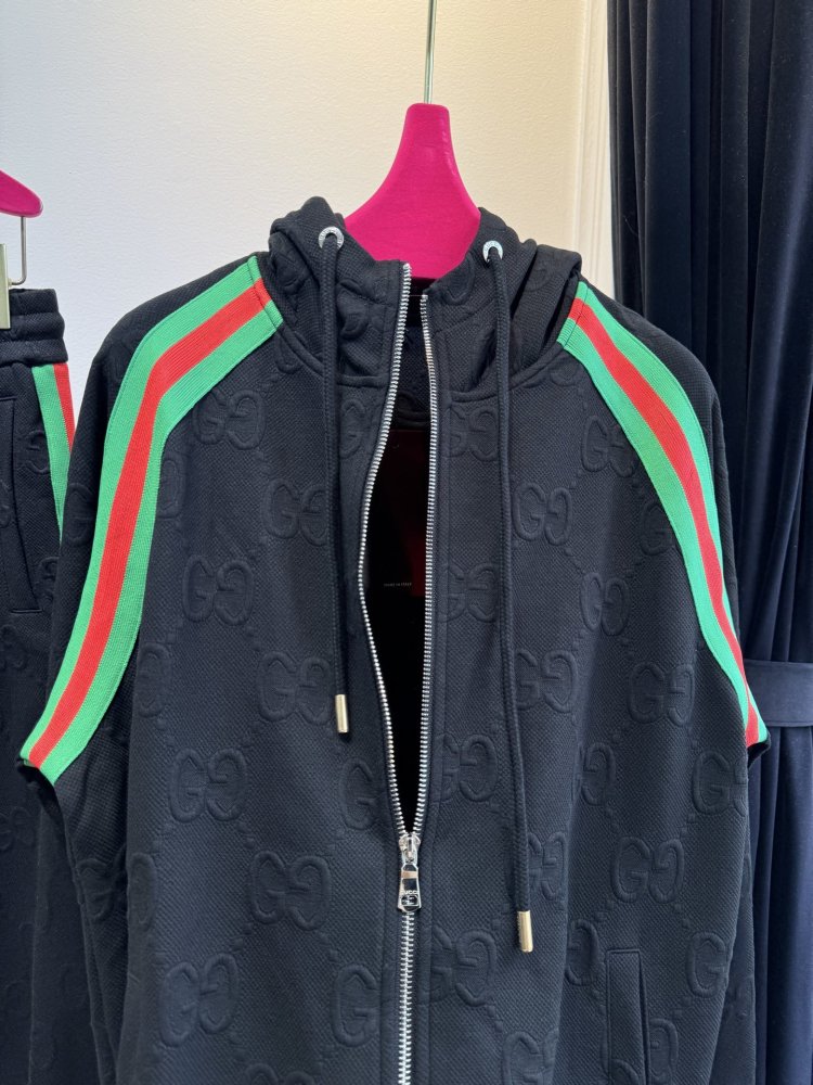 Костюм женский фото 3