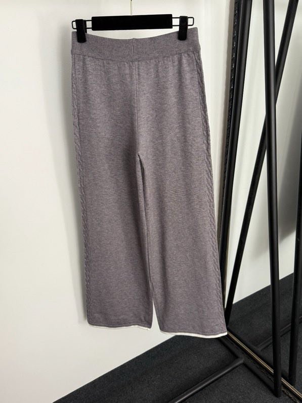 Костюм женский фото 3