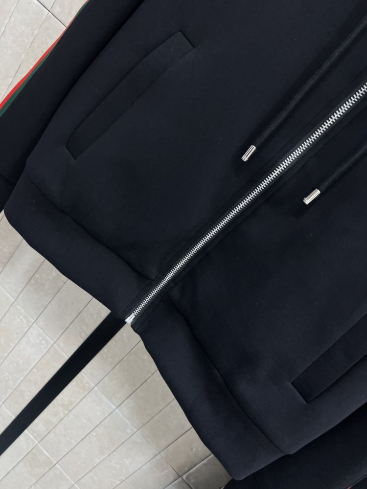 Костюм женский фото 3