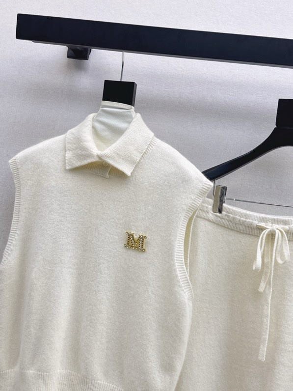 Костюм женский фото 3