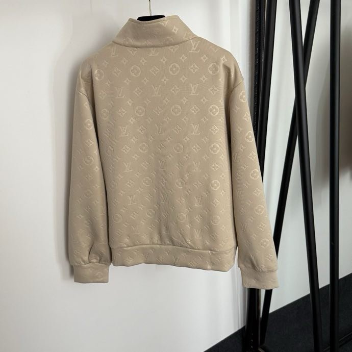 Костюм жіночий фото 3