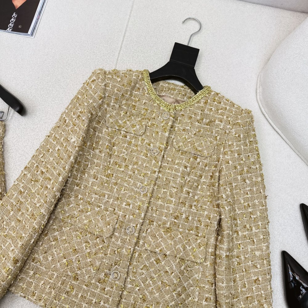 Costume female фото 3