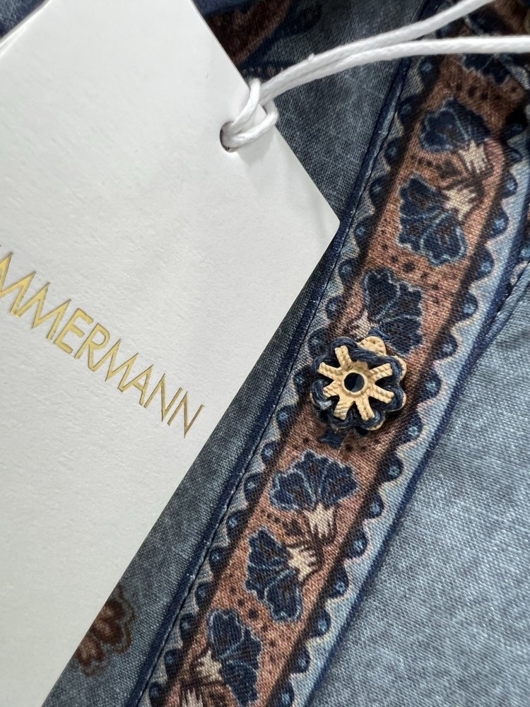 Костюм женский фото 3