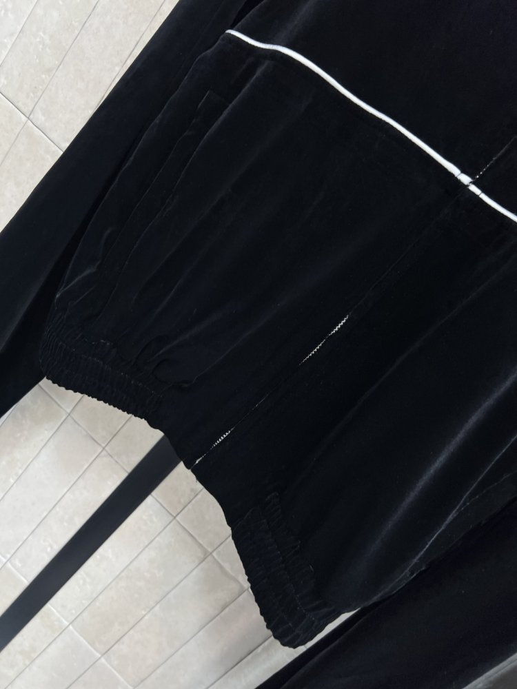 Костюм женский фото 3