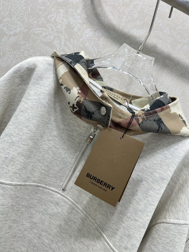 Костюм женский фото 3