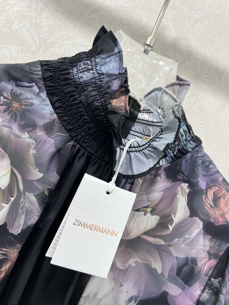 Костюм женский фото 3