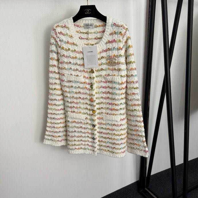 Костюм женский фото 3