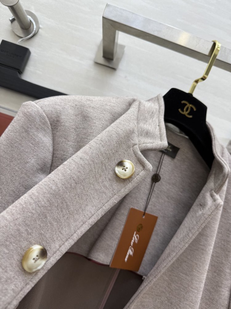 Костюм женский фото 3