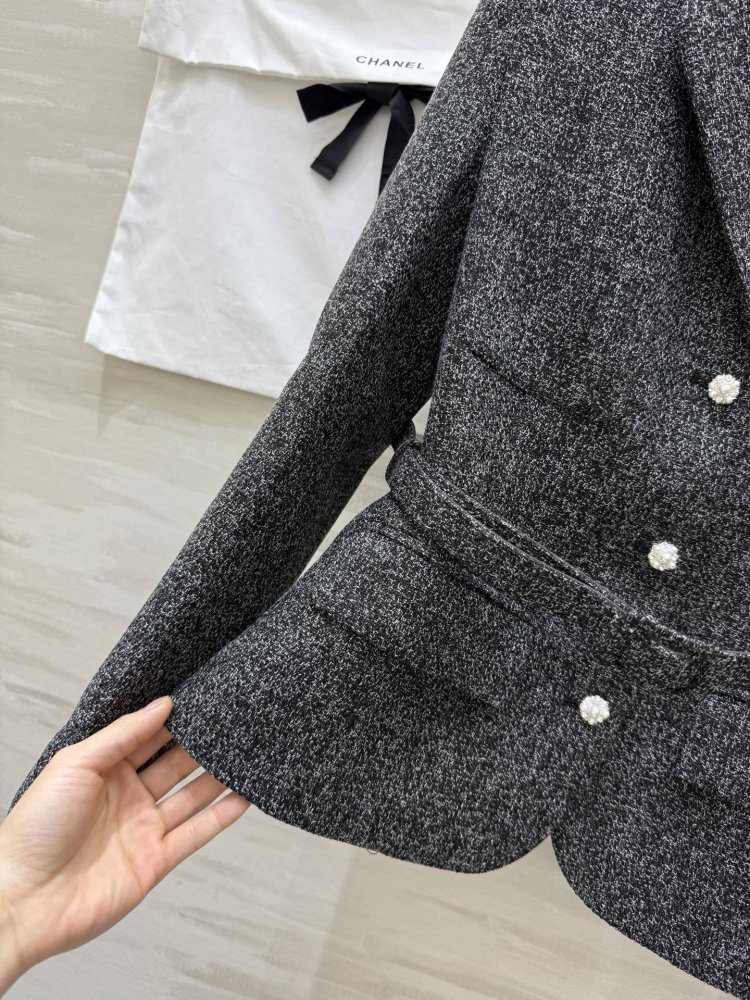 Костюм женский фото 3