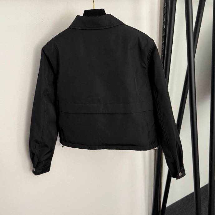 Костюм женский фото 3