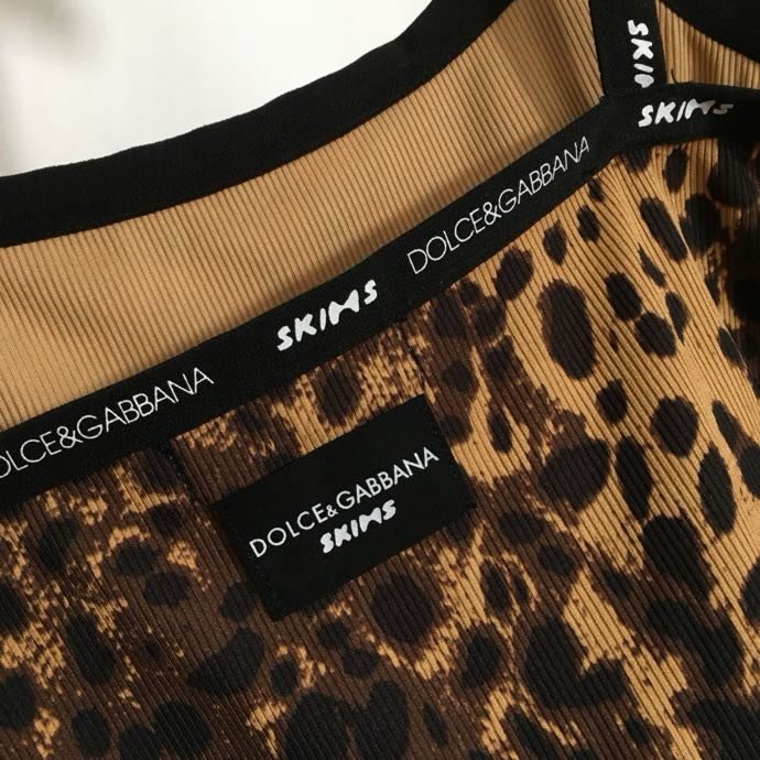 Костюм женский фото 3