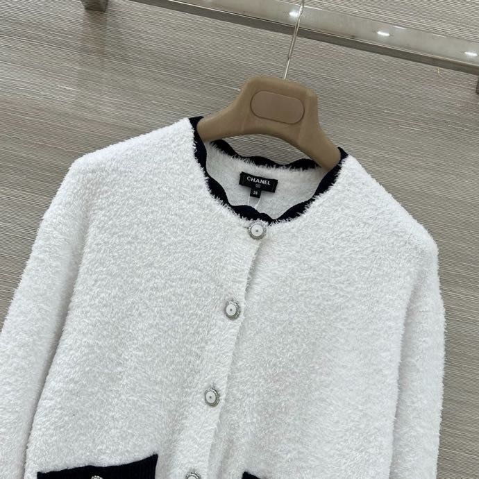 Костюм женский фото 3