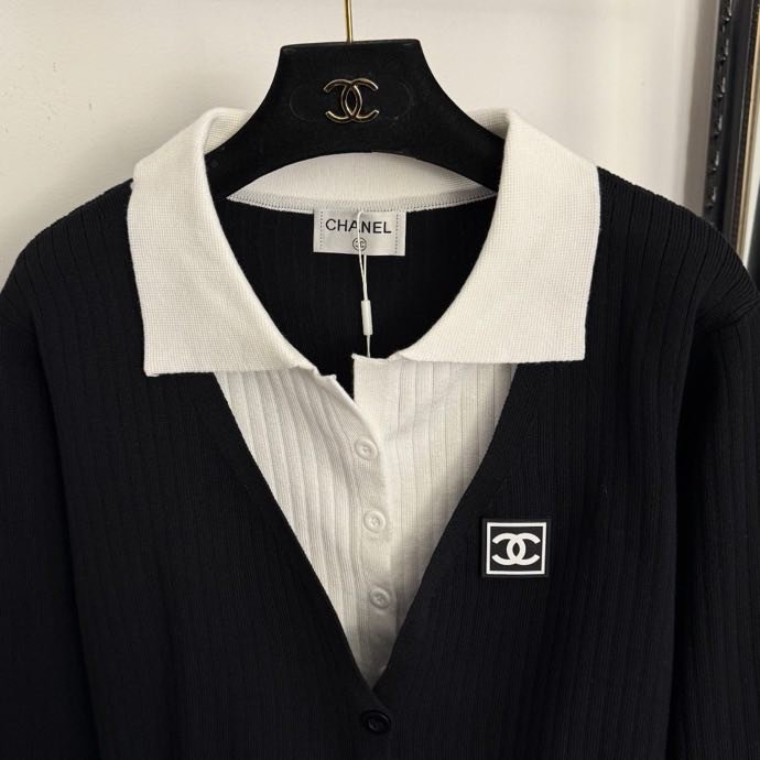 Costume female фото 3