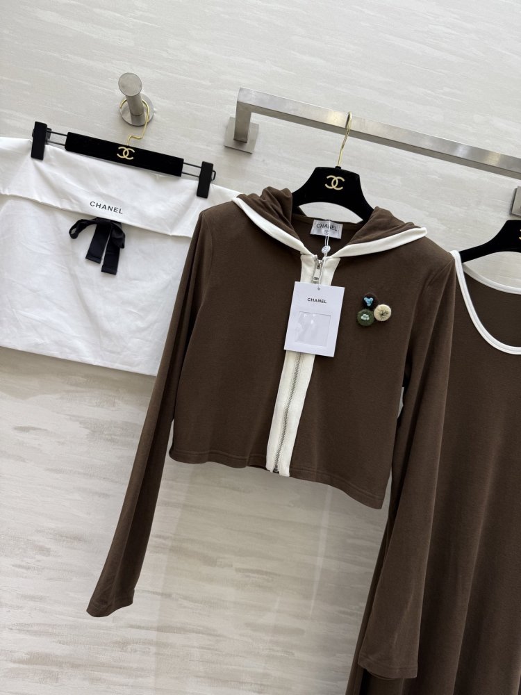 Costume female фото 3