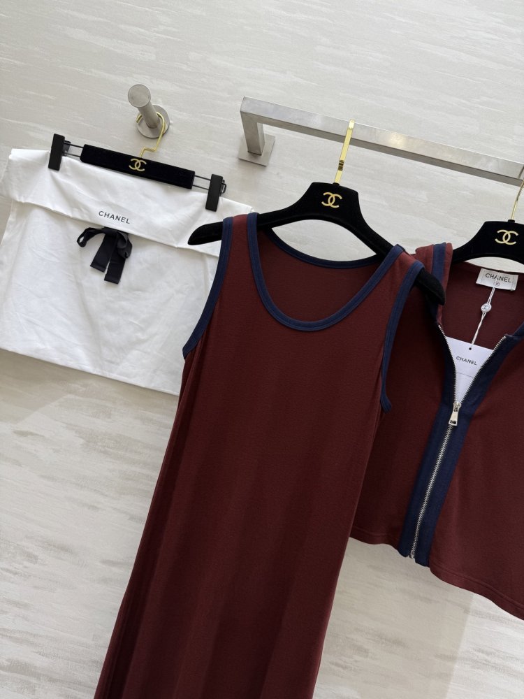 Костюм женский фото 3