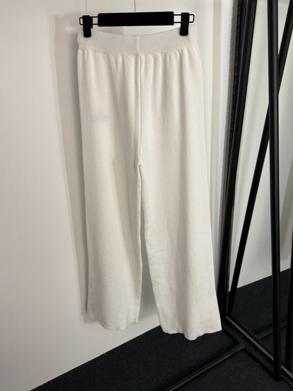 Костюм женский фото 4