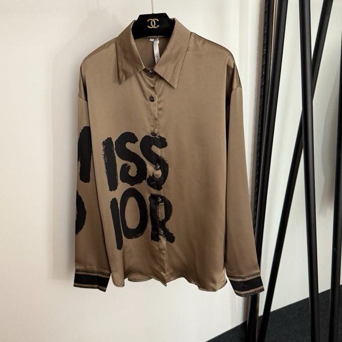 Костюм женский фото 4