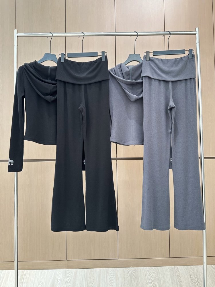 Костюм жіночий фото 4