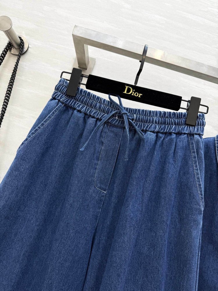 Костюм женский фото 4