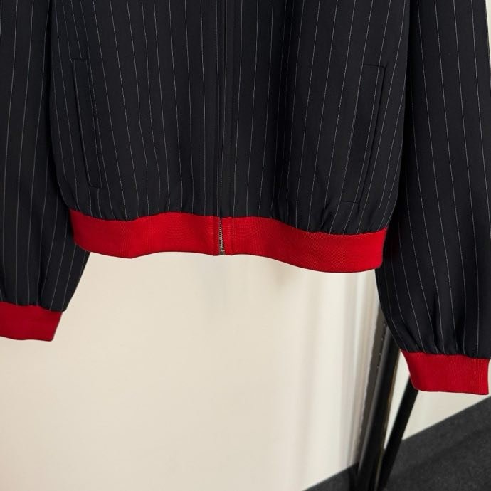 Костюм жіночий фото 4