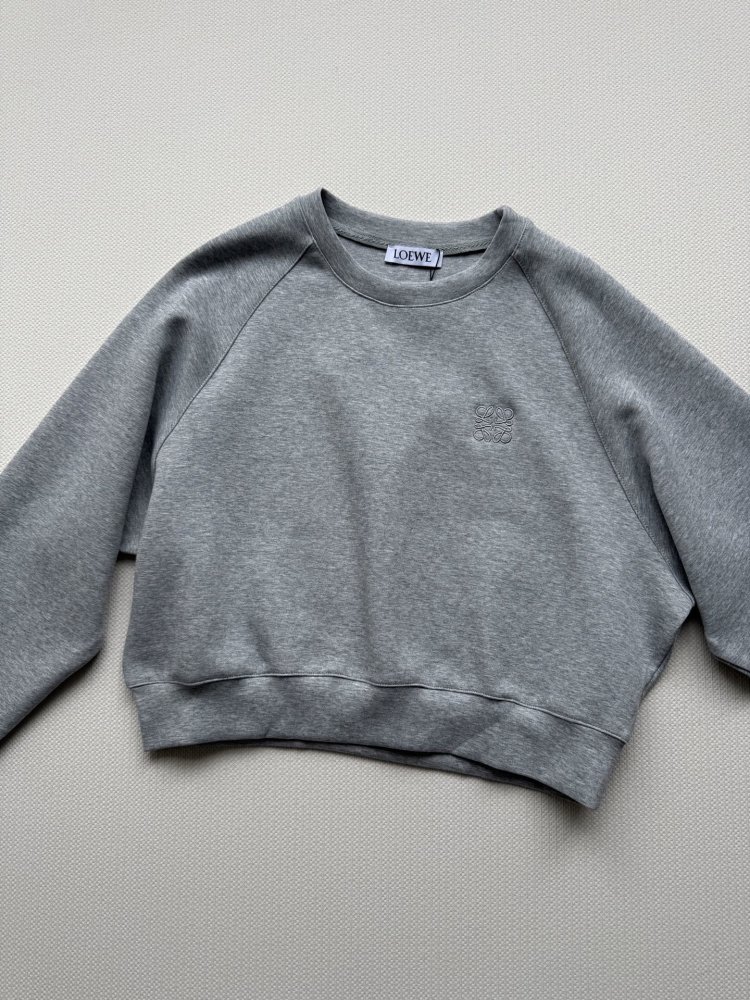 Костюм жіночий фото 4