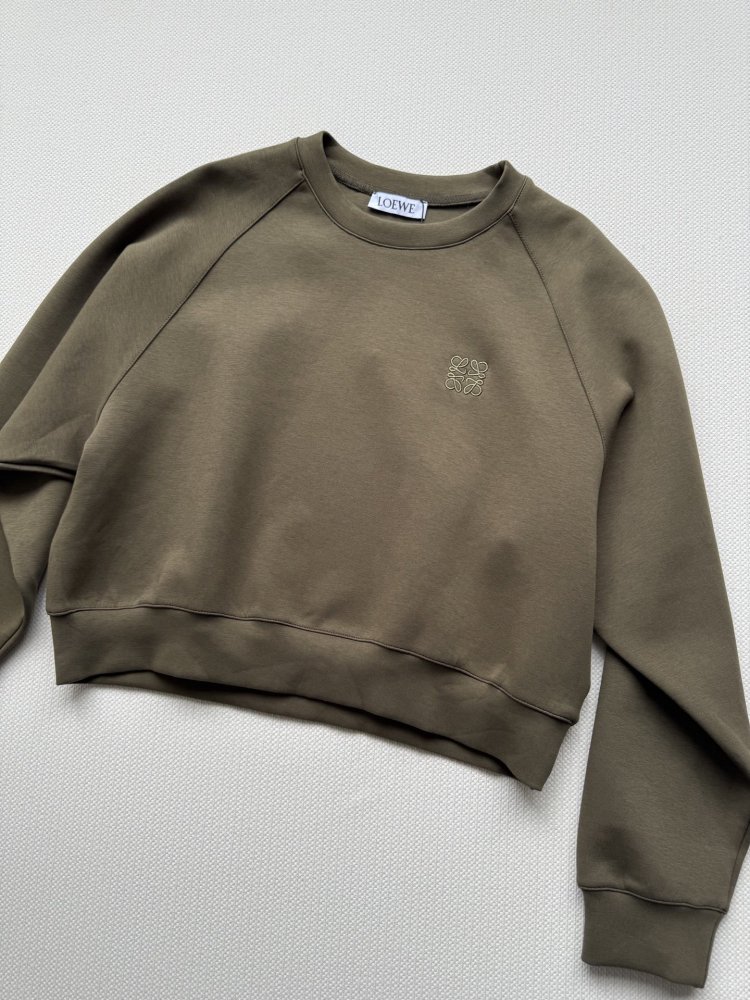 Костюм жіночий фото 4