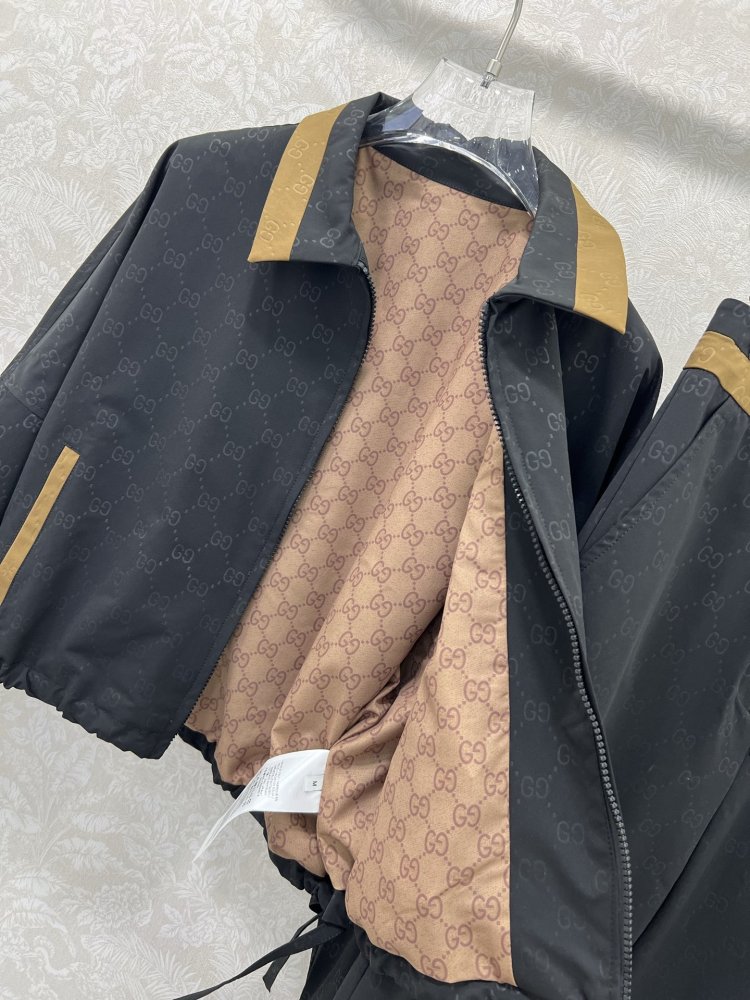 Костюм жіночий фото 4