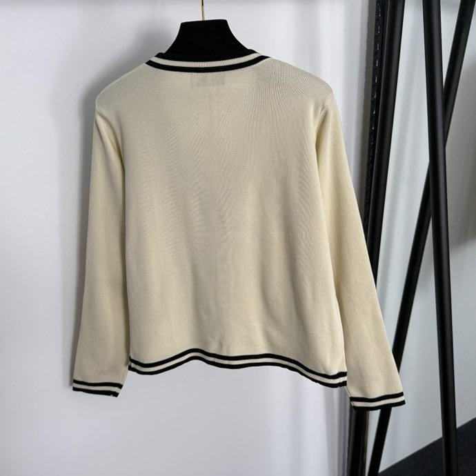 Costume female фото 4