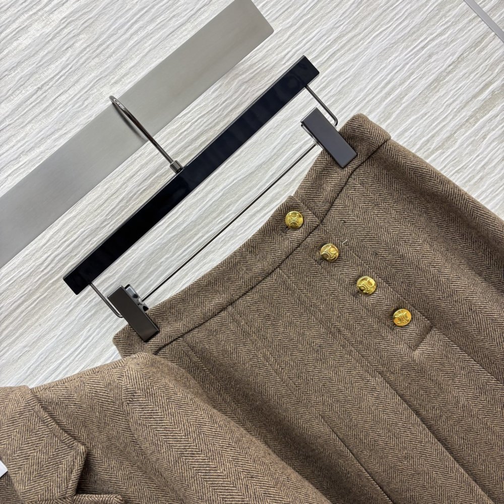 Costume female фото 4