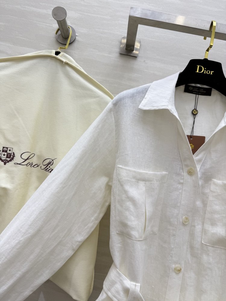 Костюм жіночий фото 4