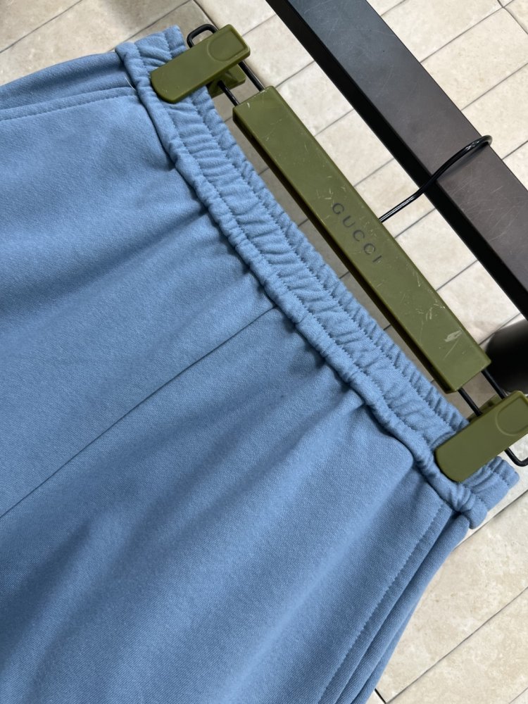 Костюм жіночий фото 4