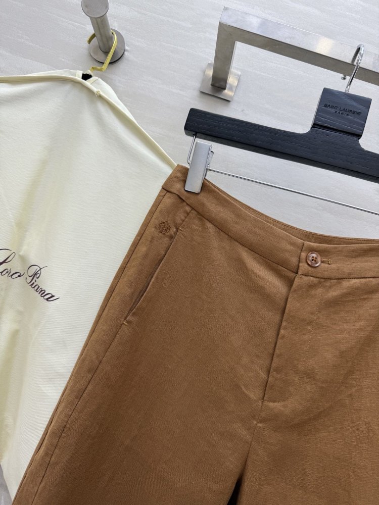 Костюм женский фото 4