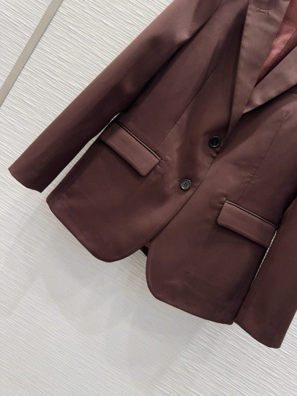 Костюм женский фото 4