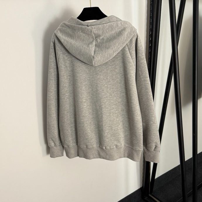 Костюм женский фото 4