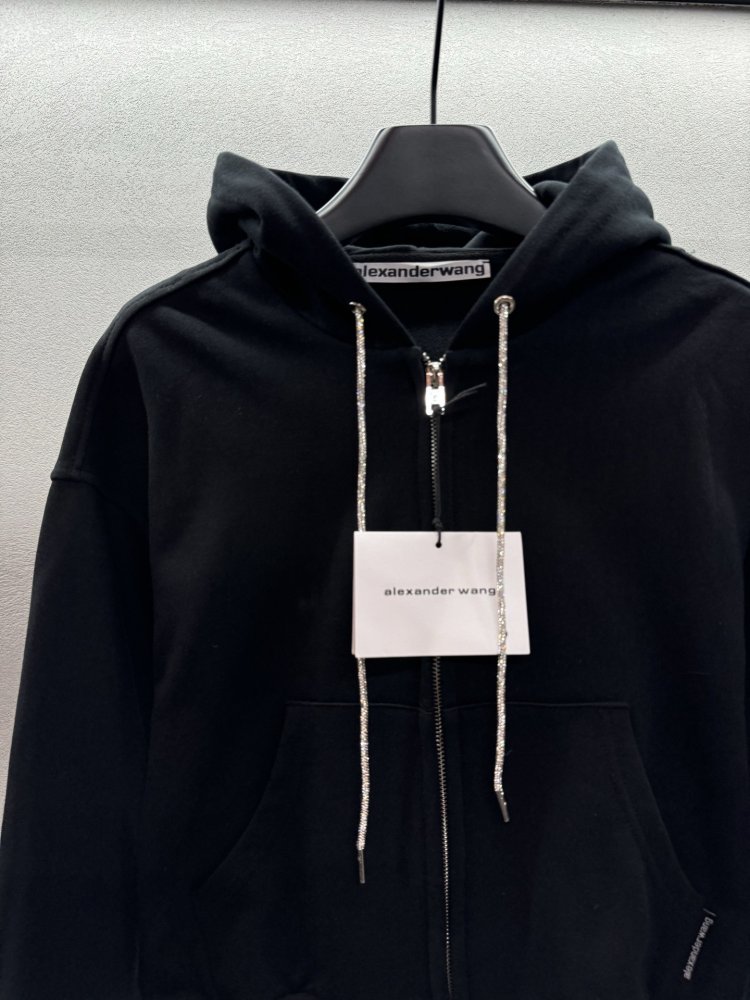 Костюм женский фото 4