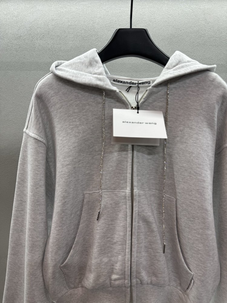 Костюм женский фото 4