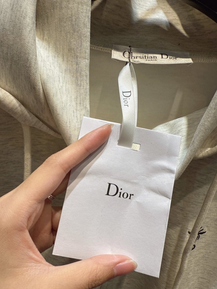 Костюм женский фото 4