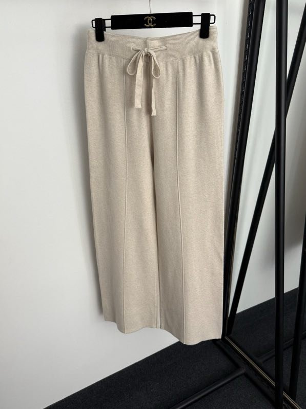 Костюм женский фото 4